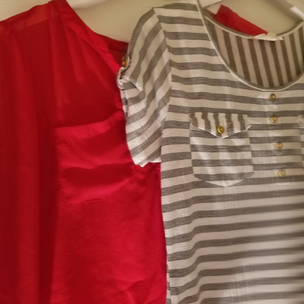 Tops size Med x2